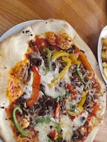 Pizza Bolognese